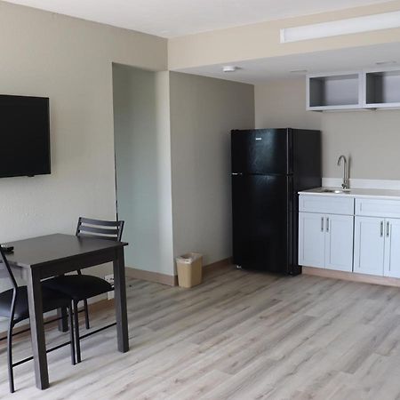 Crossroads Inn & Suites West Memphis Ngoại thất bức ảnh